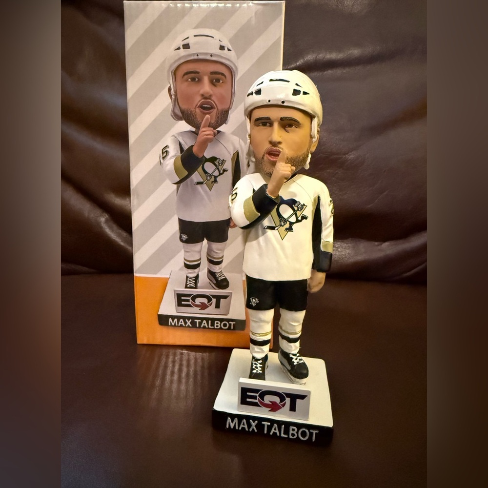 Max Talbot Pittsburgh Penguins NHL hockey bobblehead shhhh